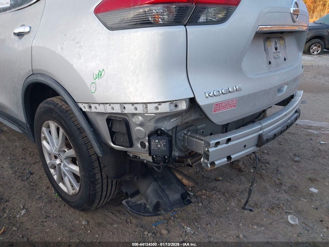 Nissan ROGUE SV 2018 KNMAT2MV8JP517682 Image 6