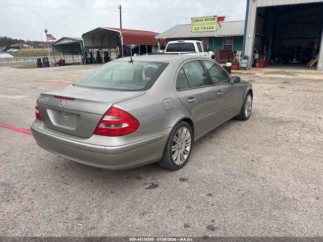44124305 :رقم المزاد ، WDBUF65J23A155926 vin ، 2003 Mercedes-benz E 320 مزاد بيع