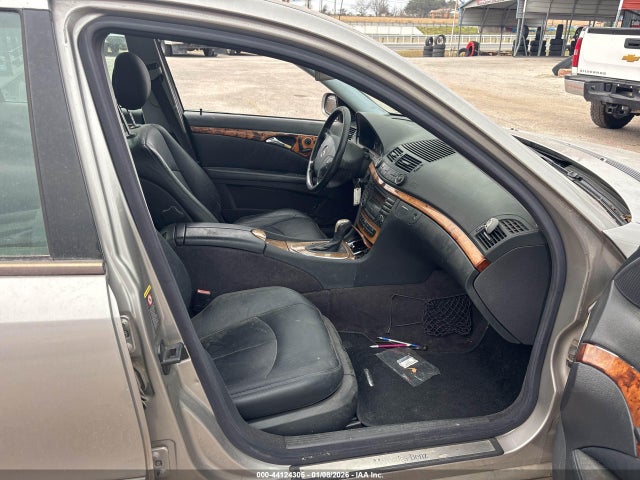 44124305 :رقم المزاد ، WDBUF65J23A155926 vin ، 2003 Mercedes-benz E 320 مزاد بيع