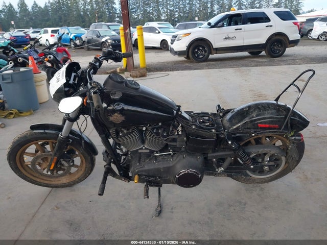 1HD1GS819HC306275 Harley-Davidson FXDLS