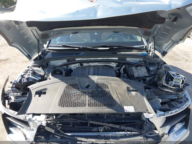 2021 PORSCHE MACAN WP1AA2A55MLB00511 Photo 9