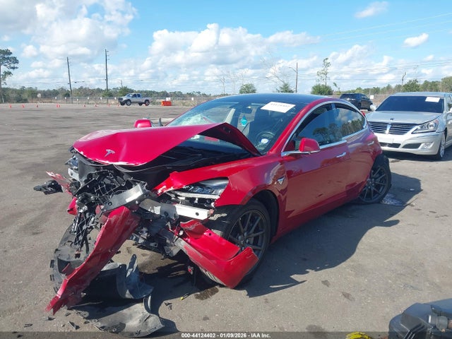 Продаж на аукціоні авто 2018 Tesla Model 3, vin: 5YJ3E1EA9JF153808, номер лоту: 44124402