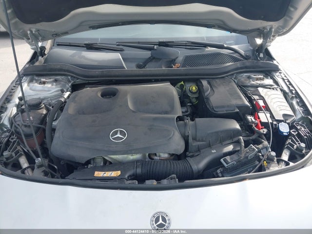 2018 MERCEDES-BENZ CLA 250 WDDSJ4EB8JN648977 Photo 9