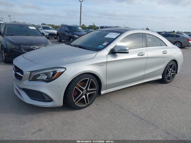 2018 MERCEDES-BENZ CLA 250 WDDSJ4EB8JN648977 Photo 1