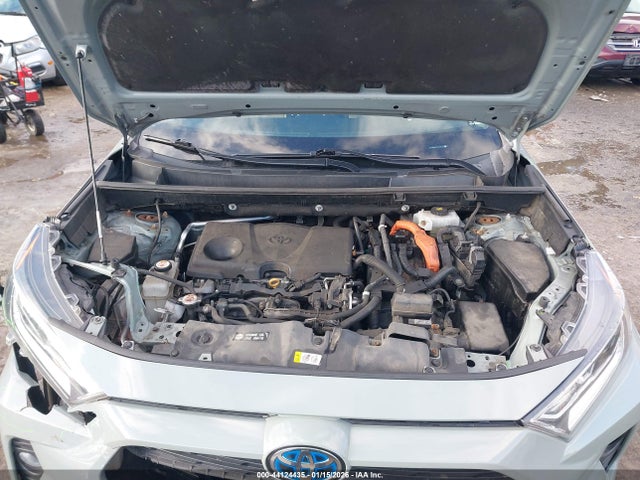 2T3RWRFV7LW068213 Toyota Rav4 Hybrid Xle