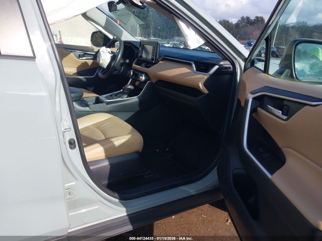 2T3RWRFV7LW068213 Toyota Rav4 Hybrid Xle