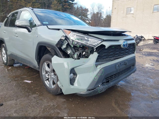 2T3RWRFV7LW068213 Toyota Rav4 Hybrid Xle