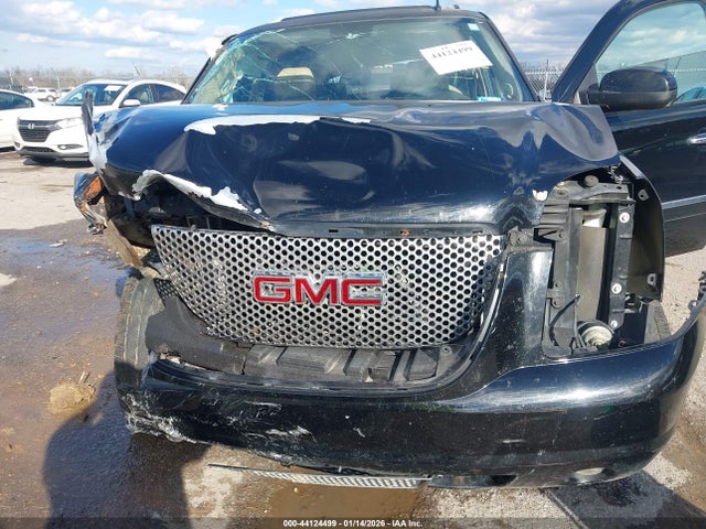 1GKS1MEF5ER210028 GMC Yukon Xl 1500 Denali