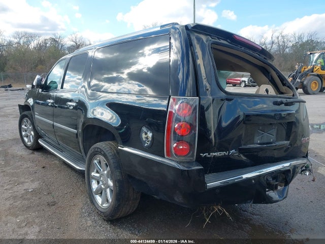 1GKS1MEF5ER210028 GMC Yukon Xl 1500 Denali