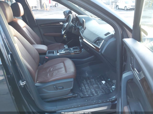 2018 AUDI Q5 WA1BNAFY7J2238084 Photo 4
