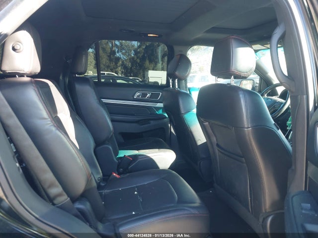 1FM5K8GT2GGA25929 Ford EXPLORER SPORT