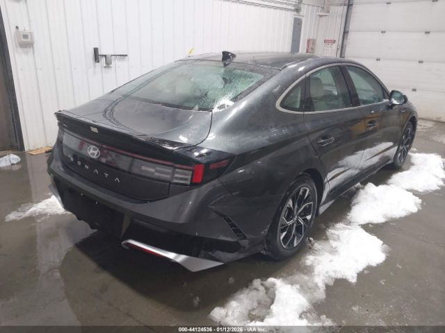 2025 HYUNDAI SONATA KMHL64JA0SA495755 Photo 3