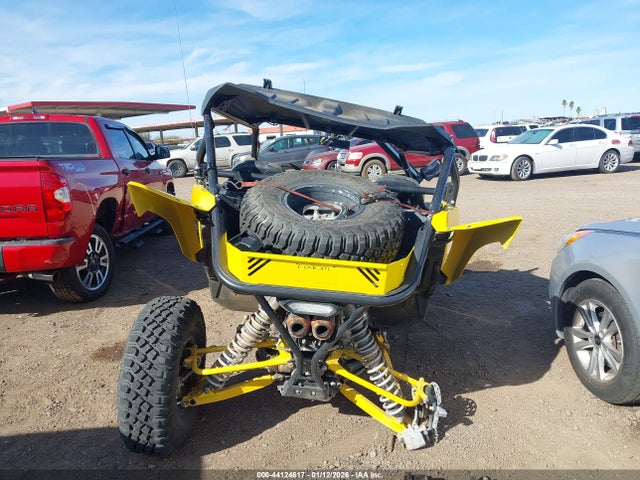 5Y4AN01Y6GA104319 Yamaha Yxz1000 Se