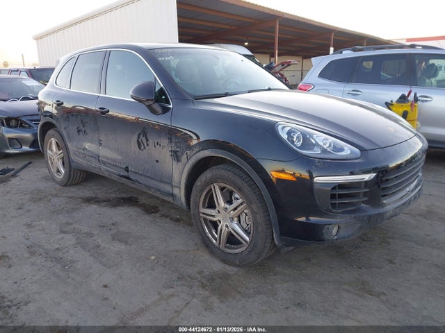 2015 PORSCHE CAYENNE WP1AB2A22FLA56201