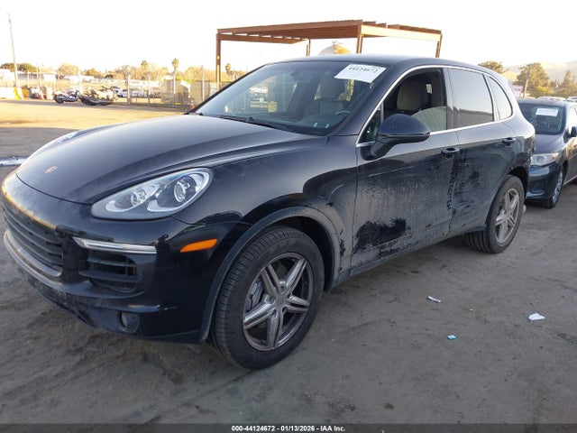 2015 PORSCHE CAYENNE WP1AB2A22FLA56201 Photo 1