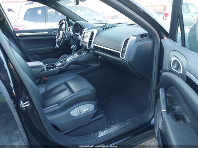 2015 PORSCHE CAYENNE WP1AB2A22FLA56201 Photo 4