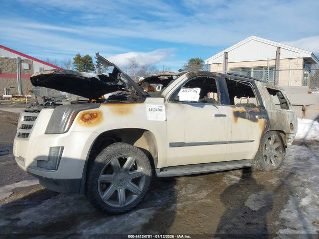 Aukcja sprzedaży 2015 Cadillac Escalade Premium, vin: 1GYS4CKJ8FR188494, numer aukcji: 44124701