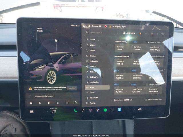 44124774 :رقم المزاد ، 5YJ3E1EB2NF201938 vin ، 2022 Tesla Model 3 Long Range Dual Motor All-wheel Drive مزاد بيع