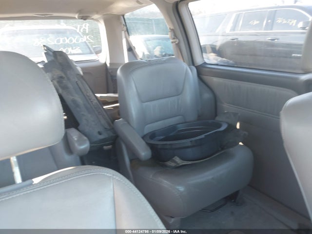 2004 HONDA ODYSSEY 5FNRL18964B046074 Photo 7