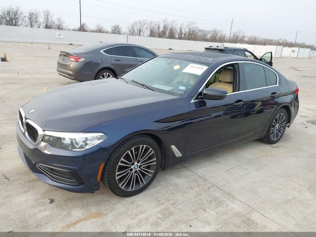 2019 BMW 530I WBAJA5C5XKWW10345 Photo 1