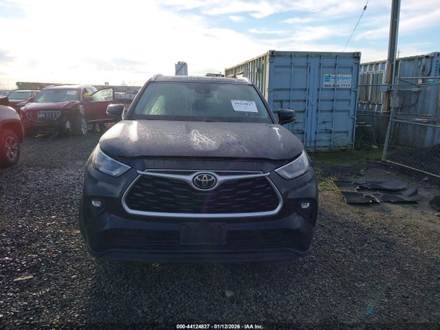 5TDHZRBH4LS519456 Toyota Highlander Xle