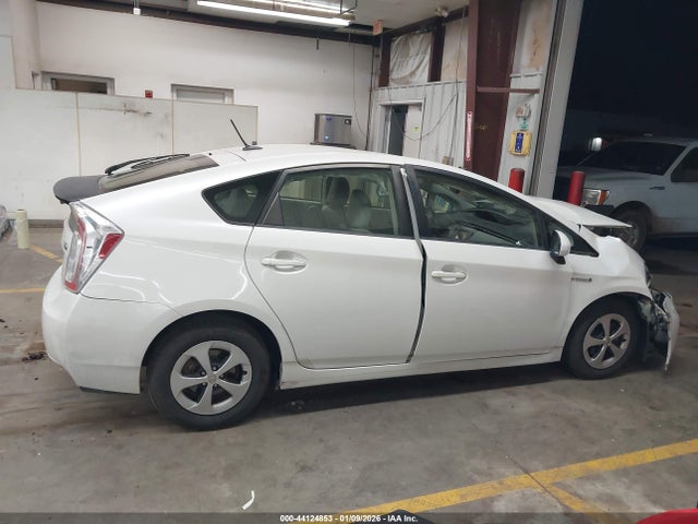 Toyota Prius 2014 JTDKN3DU5E0367363 Image 13