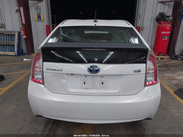 Toyota Prius 2014 JTDKN3DU5E0367363 Image 16