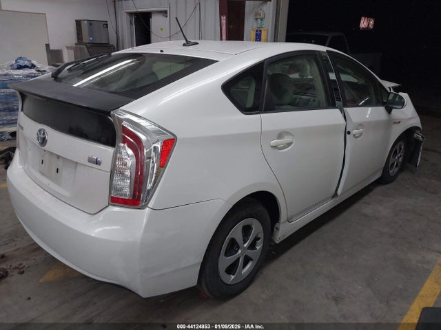 Toyota Prius 2014 JTDKN3DU5E0367363 Image 4