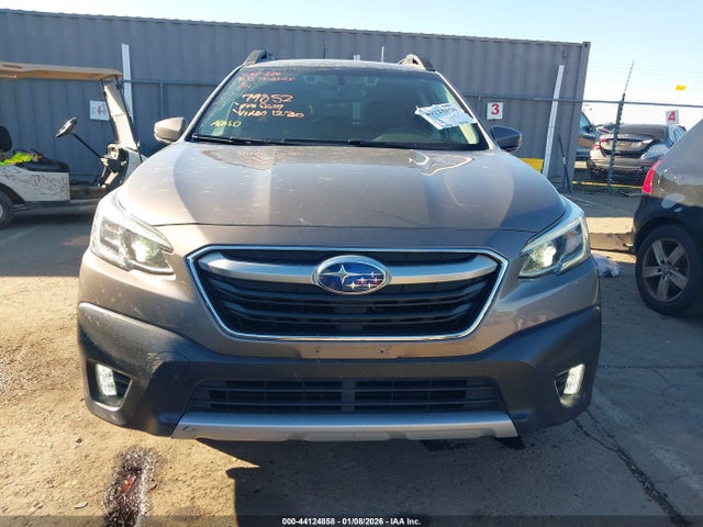 4S4BTAMC8N3248802 Subaru Outback Limited