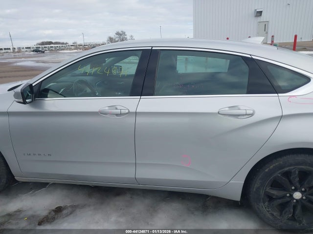 Chevrolet IMPALA 1LT 2017 2G1105S35H9170700 Image 15