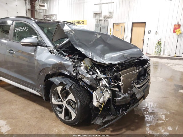 2018 HYUNDAI TUCSON KM8J3CA24JU633300 Photo 5