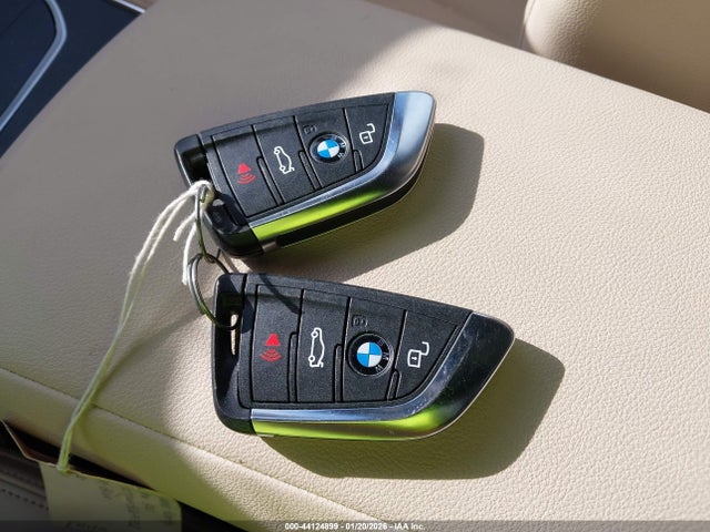 2022 BMW 330I 3MW5R7J06N8C67172 Photo 10