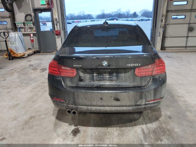 BMW 328i Xdrive 2014 WBA3B5C57EP542090 Image 16