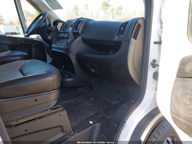 Продажа на аукционе авто 2020 Ram Promaster 1500 High Roof 136 Wb, vin: 3C6TRVBG6LE106207, номер лота: 44124939