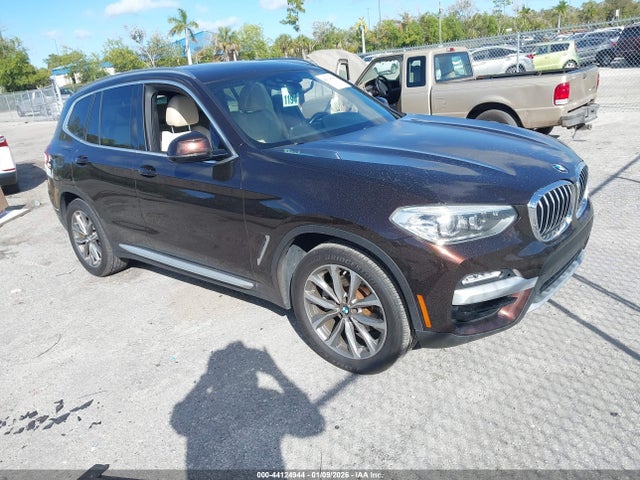 2019 BMW X3 5UXTR7C54KLF29344
