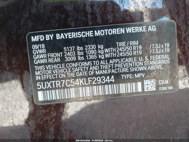 2019 BMW X3 5UXTR7C54KLF29344 Photo 8