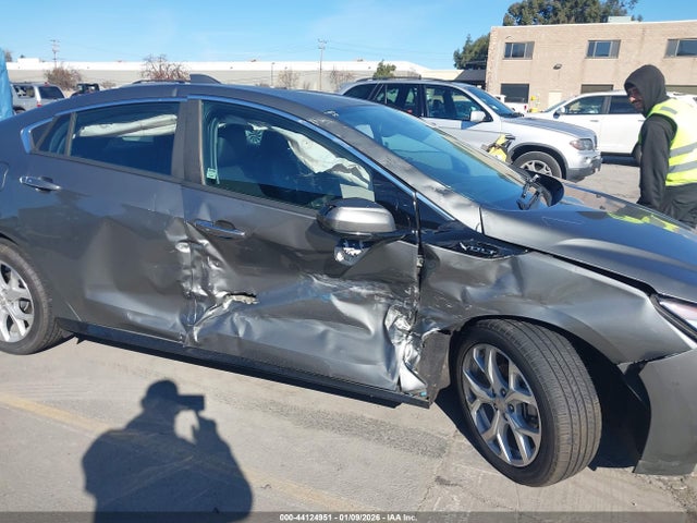 1G1RD6S5XHU136690 Chevrolet Volt Premier