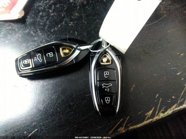 2022 LAMBORGHINI URUS ZPBUA1ZL3NLA17004 Photo 10