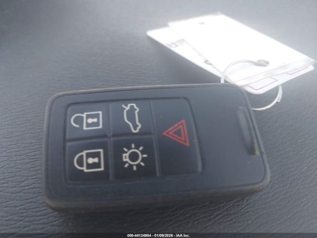 2015 VOLVO V60 YV1612SK0F1226649 Photo 10