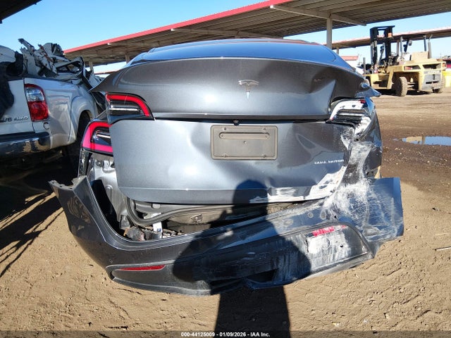 2020 TESLA MODEL Y 5YJYGDEE3LF056630 Photo 5