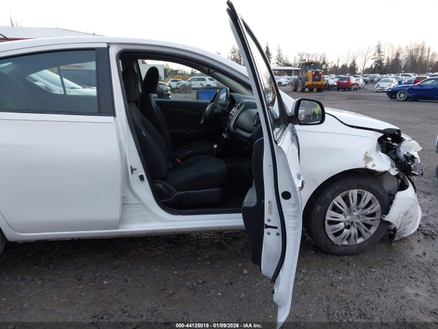3N1CN7AP0EK444419 Nissan Versa 1.6 Sv