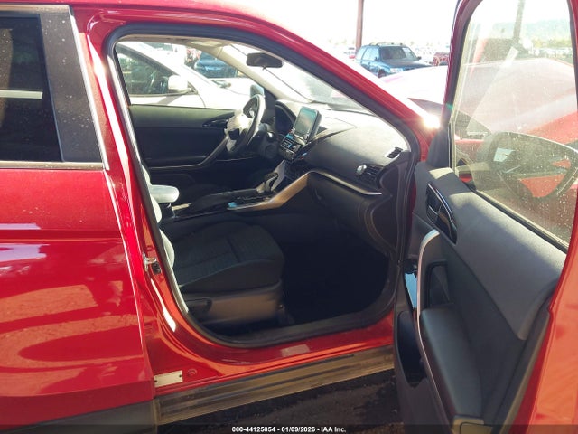 2024 MITSUBISHI ECLIPSE CROSS JA4ATVAA5RZ061640 Photo 4