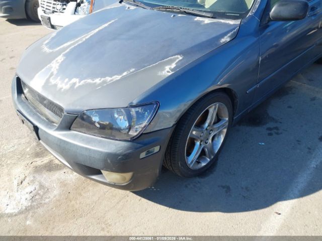 2005 LEXUS IS 300 JTHBD192350100123 Photo 5