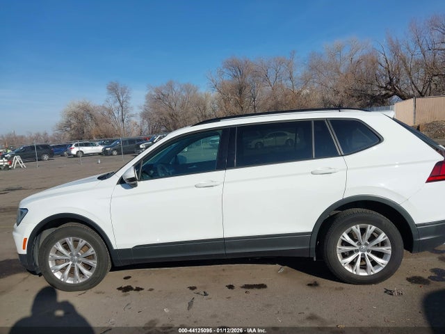 Volkswagen Tiguan 2.0t S 2019 3VV0B7AX0KM026596 Image 14