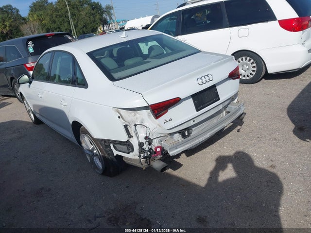 2017 AUDI A4 WAUGNAF41HN044780 Photo 2