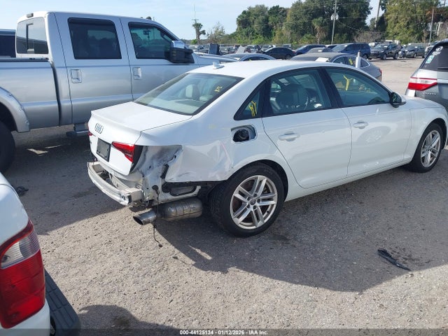 2017 AUDI A4 WAUGNAF41HN044780 Photo 3