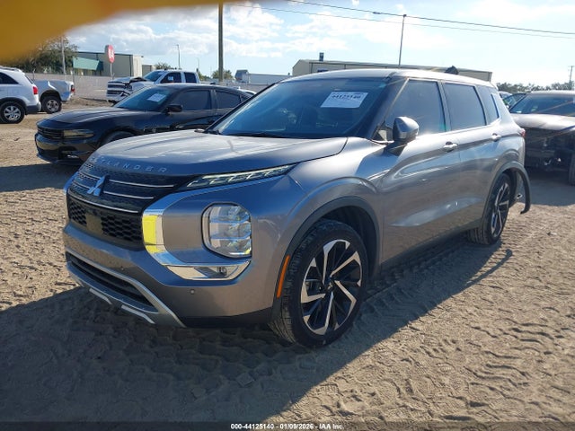 2022 MITSUBISHI OUTLANDER JA4J3UA83NZ039668 Photo 1