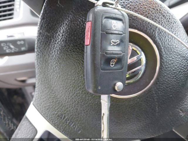 2012 VOLKSWAGEN PASSAT 1VWBP7A30CC042934 Photo 10