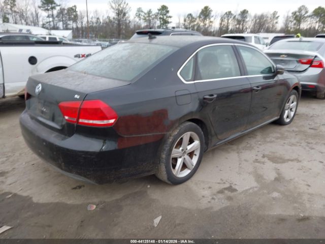 2012 VOLKSWAGEN PASSAT 1VWBP7A30CC042934 Photo 3