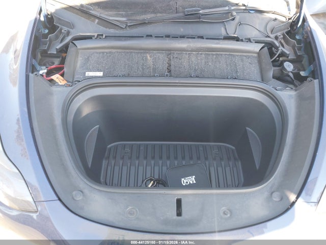 2024 TESLA MODEL Y 7SAYGDEE7RF152126 Photo 9